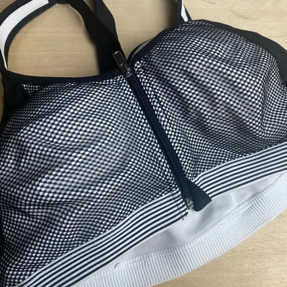 VSX Victoria’s Secret Sports Bra size 36B - Picture 1 of 7